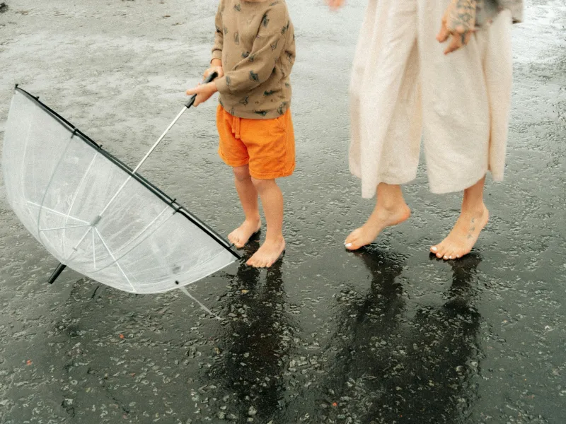 Photograph by Toa Heftiba
